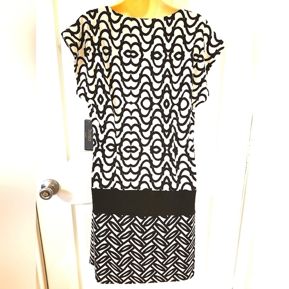 Laundry by Shelli Segal Dress - Picture 4 of 5